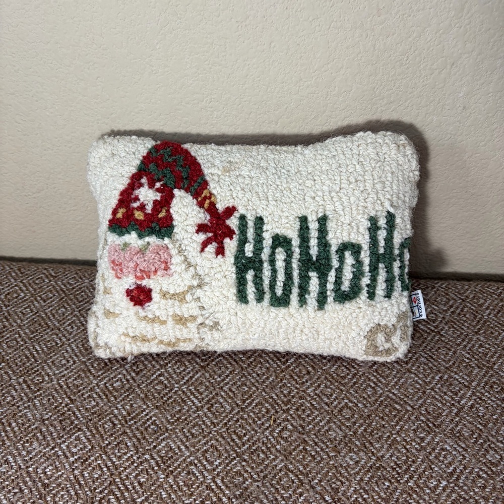 Chandler 4 Corners Christmas Pillow Hooked Wool Santa Class "Ho Ho Ho", 12" x 8"